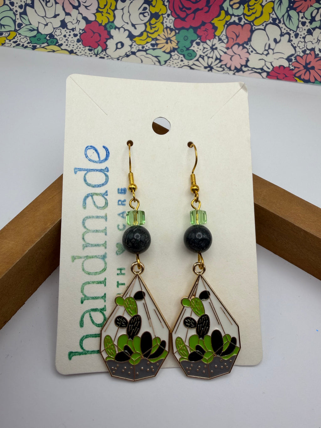 Hanging Plant Beaded Earrings