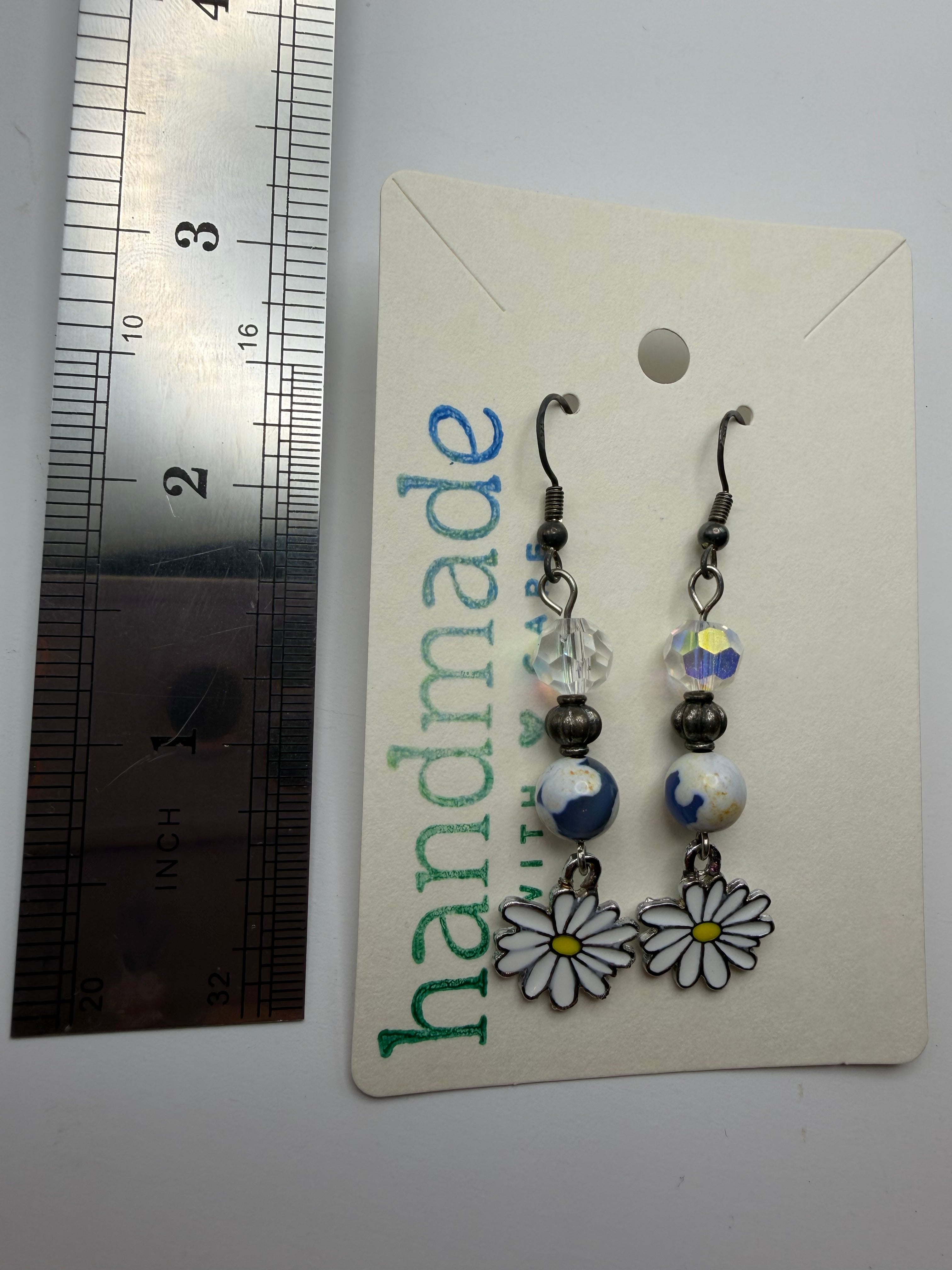 Daisy Beaded Earrings