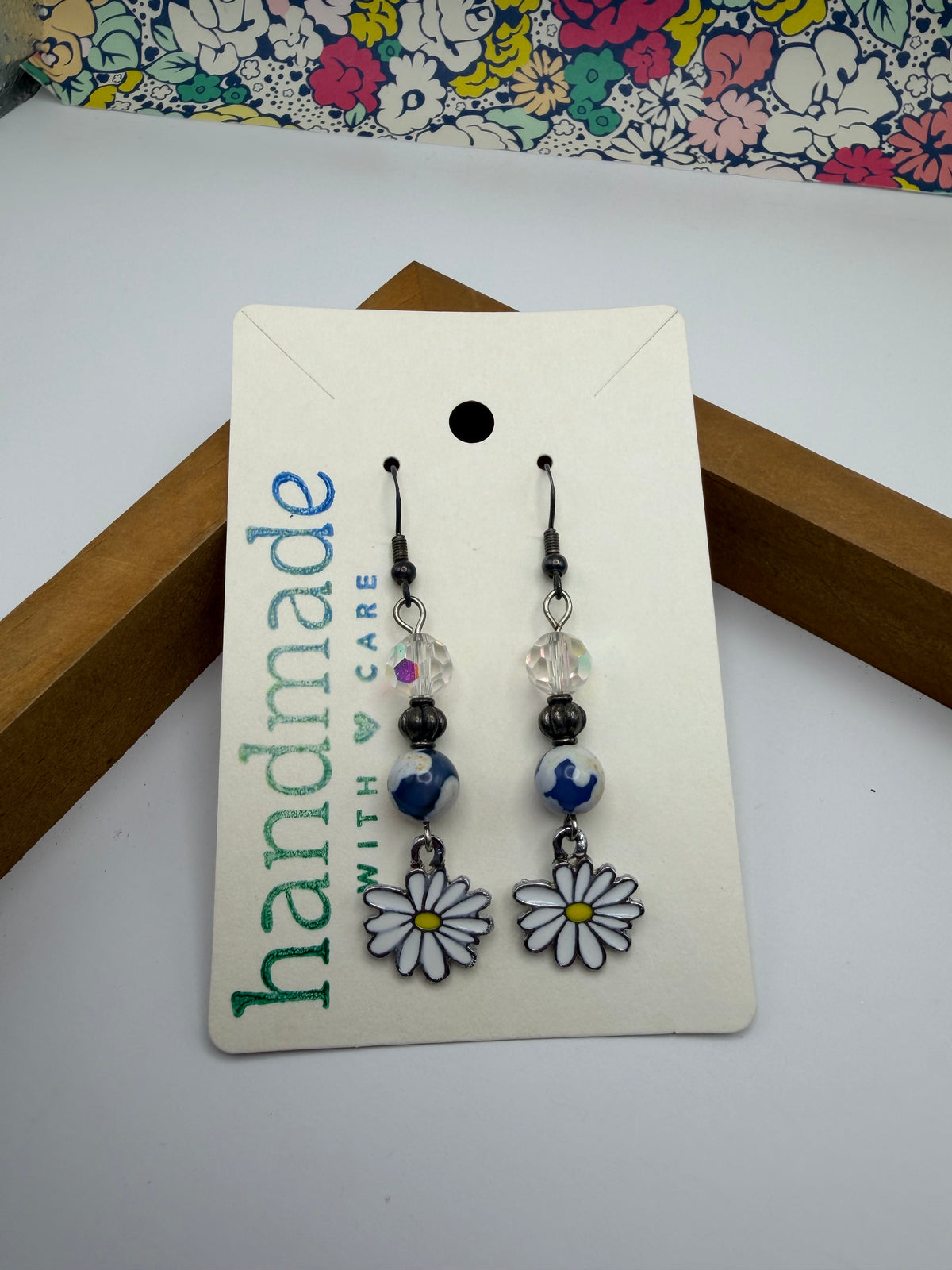 Daisy Beaded Earrings