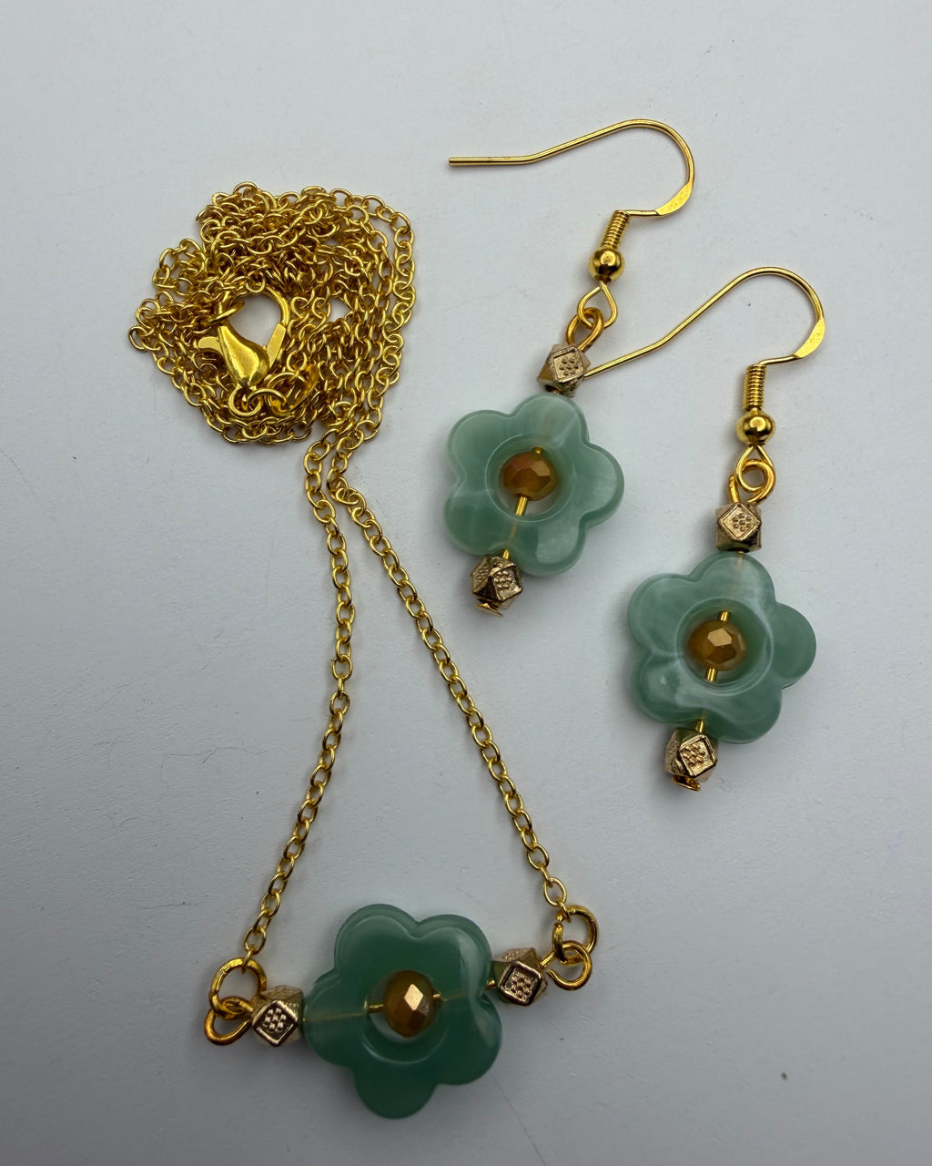 Green and Gold Flower Necklace and Earring Set