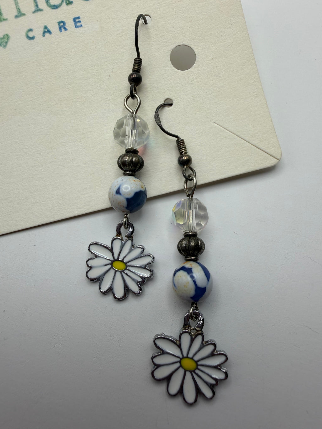 Daisy Beaded Earrings