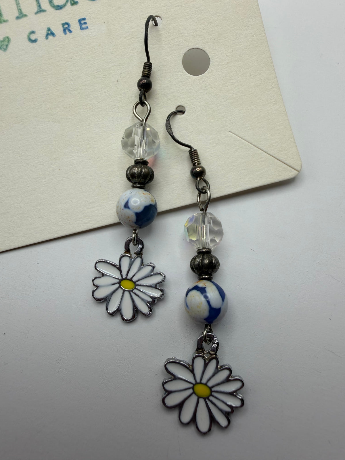 Daisy Beaded Earrings